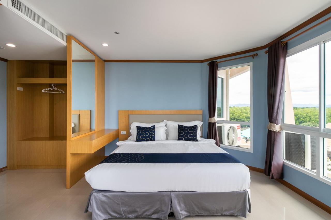 Golden Beach Boutique Resort Pracsuap Khirikhan Kültér fotó